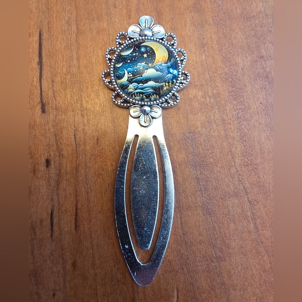 Bookmark Style Hair Accessory Clip / Barrette With Sun & Moon Cabochon